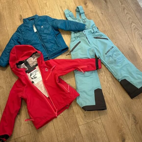Akova Shred Dog Ski Snow Shell Jacket, Insulator and Bib Pants 3-6 year olds - Picture 2 of 8